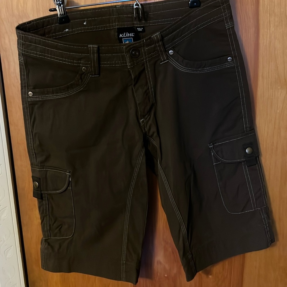 Kuhl women’s hiking shorts size 6